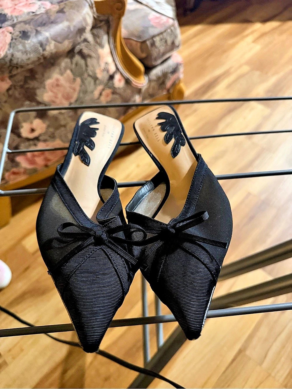 Gianni Bini Black Pointed-Toe Bow Heels US 8.5
